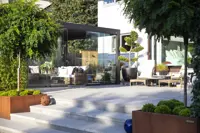 Pergola Linear alumiini