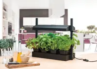 Kasvatusvalaisin Garland Micro